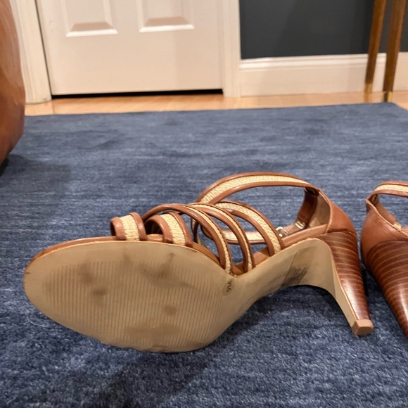 Banana republic sandals, size 9 - Picture 5 of 8